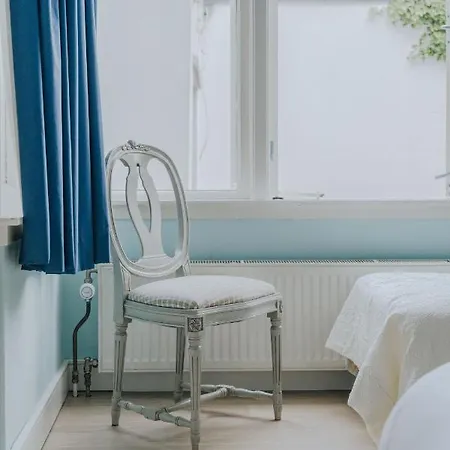 Room11 Hotel Den Haag